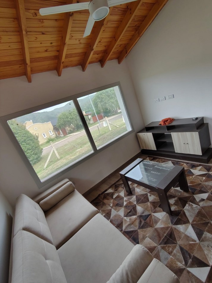 CASA con 1500mts DE TERRENO EN LOTEO BERTONE