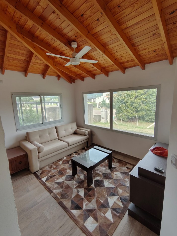 CASA con 1500mts DE TERRENO EN LOTEO BERTONE