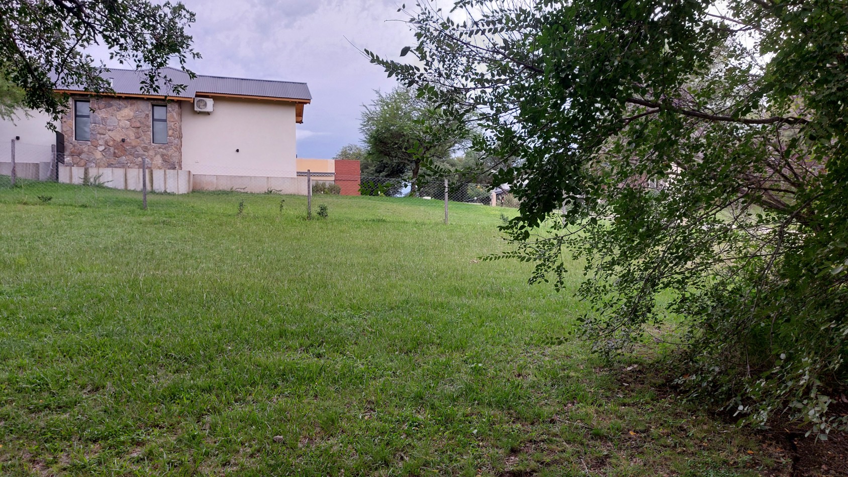 Lote en Barrio Los Molles. Oportunidad!