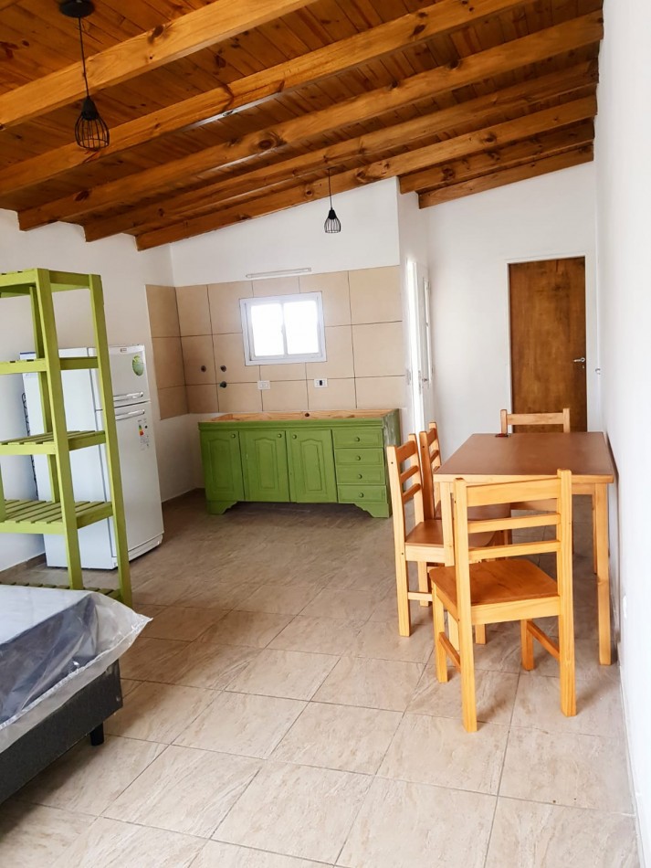 Edificio de 8 unidades sobre ruta en Los Reartes